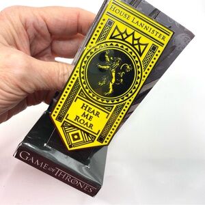 Game of Thrones House Lannister HEAR ME ROAR Pin With Box